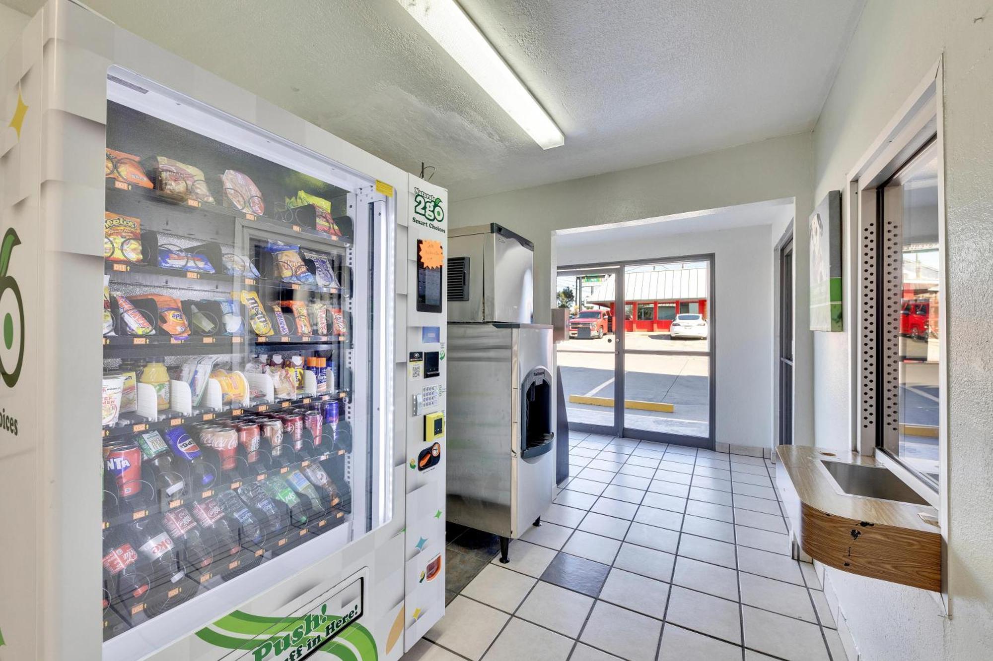 Motel 6-Austin, Tx - Airport - South Ngoại thất bức ảnh