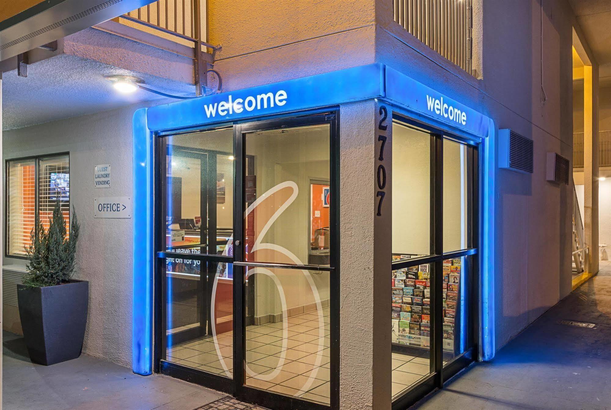 Motel 6-Austin, Tx - Airport - South Ngoại thất bức ảnh