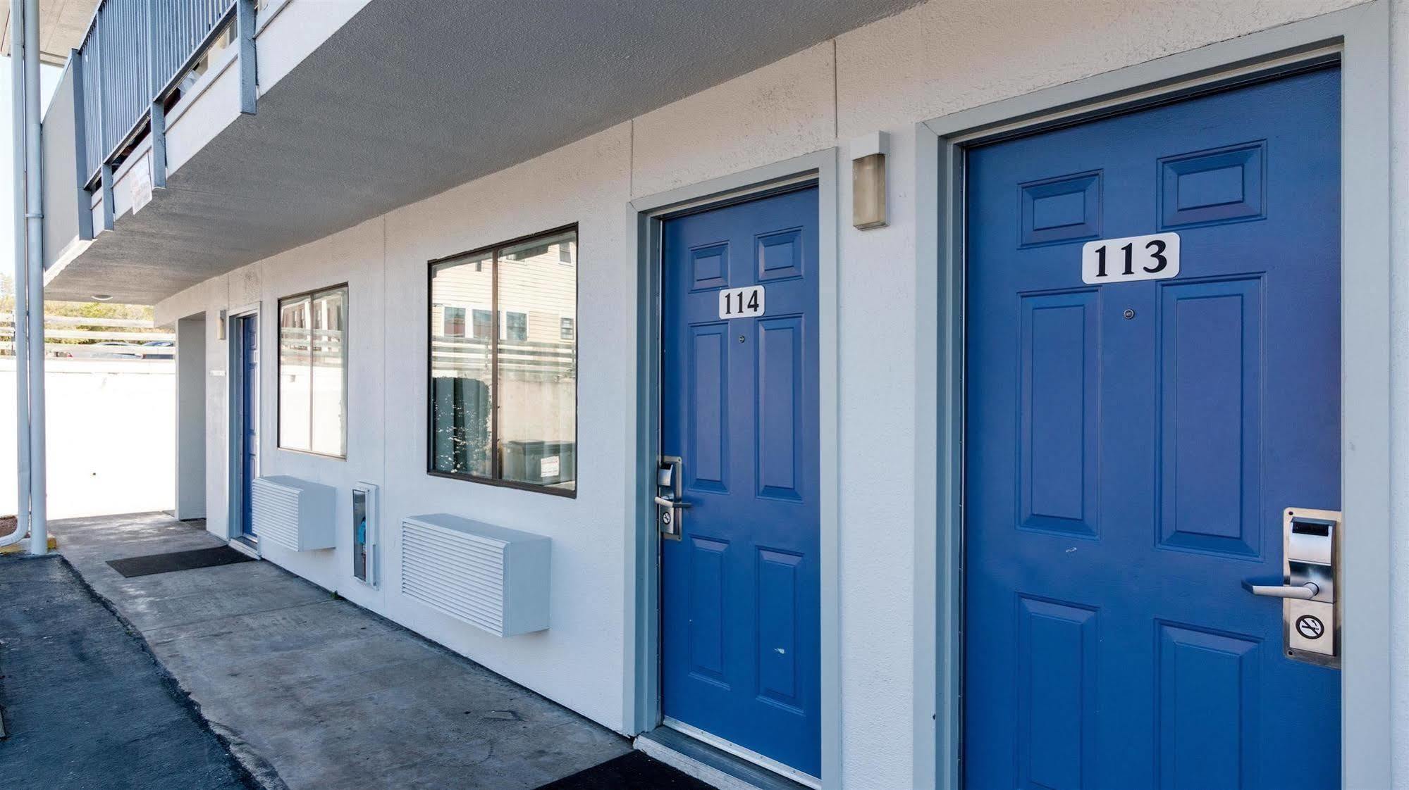 Motel 6-Austin, Tx - Airport - South Ngoại thất bức ảnh